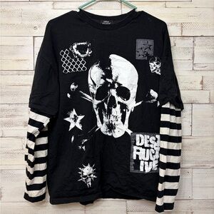 Black Skull Graphic Long Sleeve Shirt Social Collision hot topic small mens